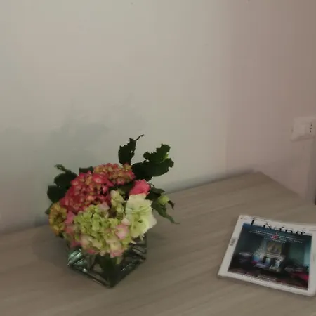 Sunny'S Apt Lezzeno